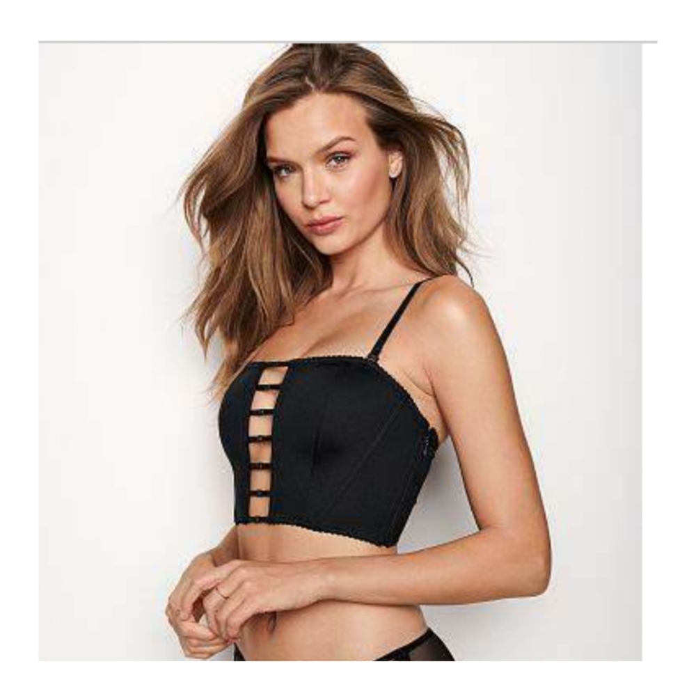 🌺Victoria's Secret Black Faux Leather Lace Bra Top 💋Very Sexy.